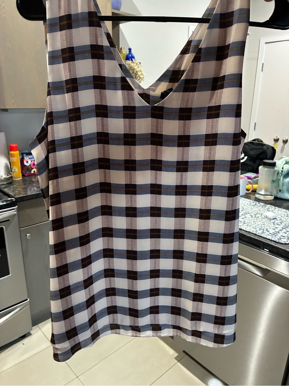 Ann Taylor Plaid V-Neck Sleeveless Top